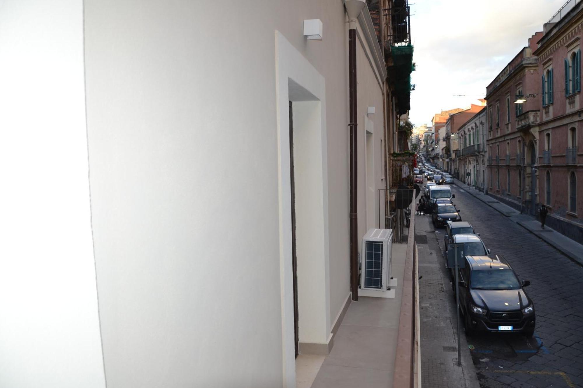 Suite Caronda Catania Exterior photo